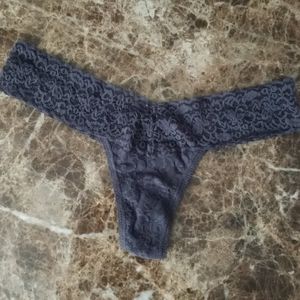 $3 IN BUNDLE NWOT VS the lacie thong